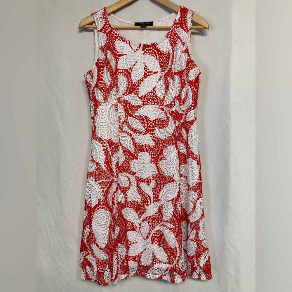 PERCEPTIONS PETITE  RED & WHITE LACE OVERLAY DRESS SIZE MED